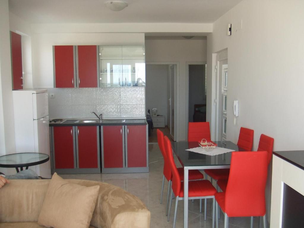 Apartments Diva Novalja Rum bild
